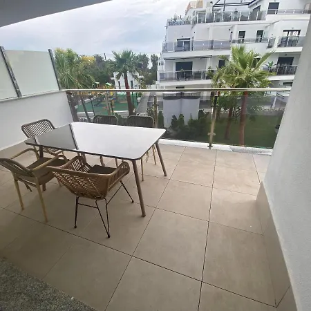 Aguacate Playa Granada * Motril